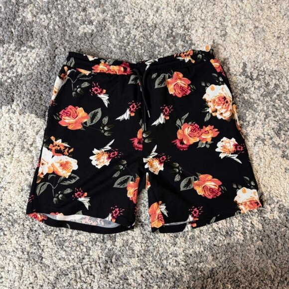 SET OF 2 - SHEIN, Men’s Floral Black Short Sleeve T-Shirt and Shorts Set, Large - Picture 9 of 13